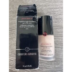 Giorgio Armani Power Fabric + Foundation - Shade 2.75 - Full Size 1 oz - BNIB